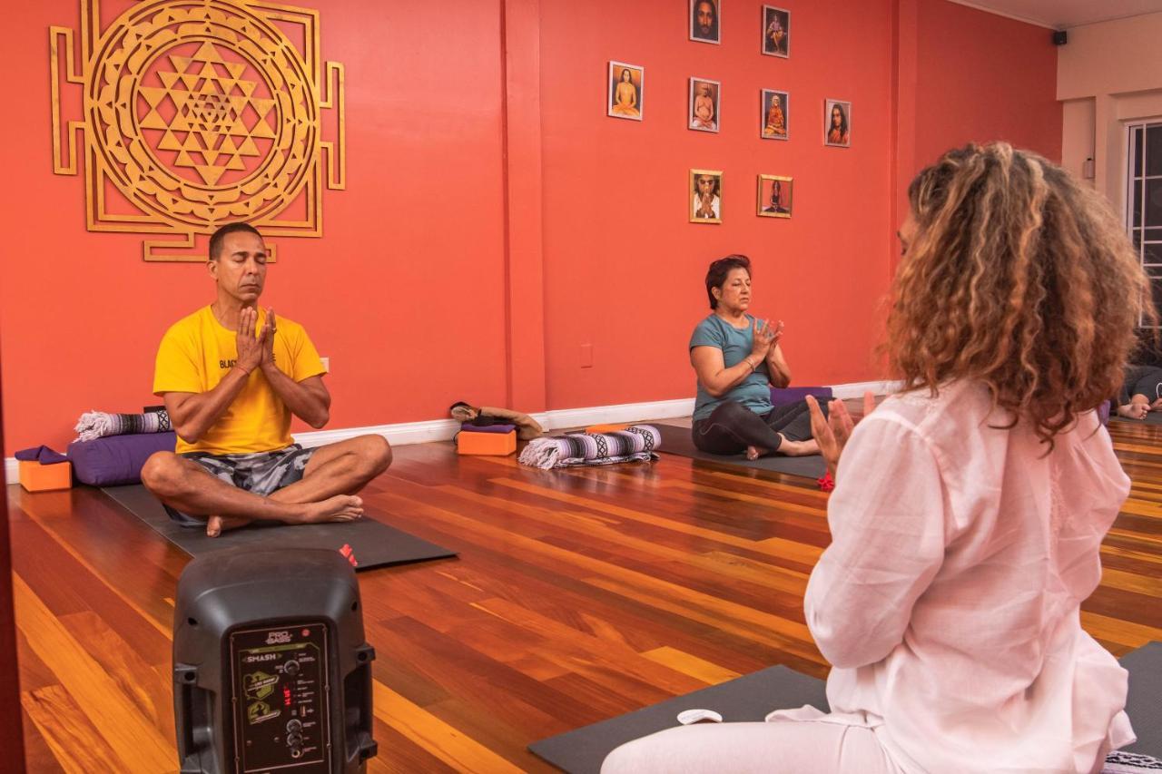 Harbour View Boutique Hotel & Yoga Retreat Belize City Eksteriør billede