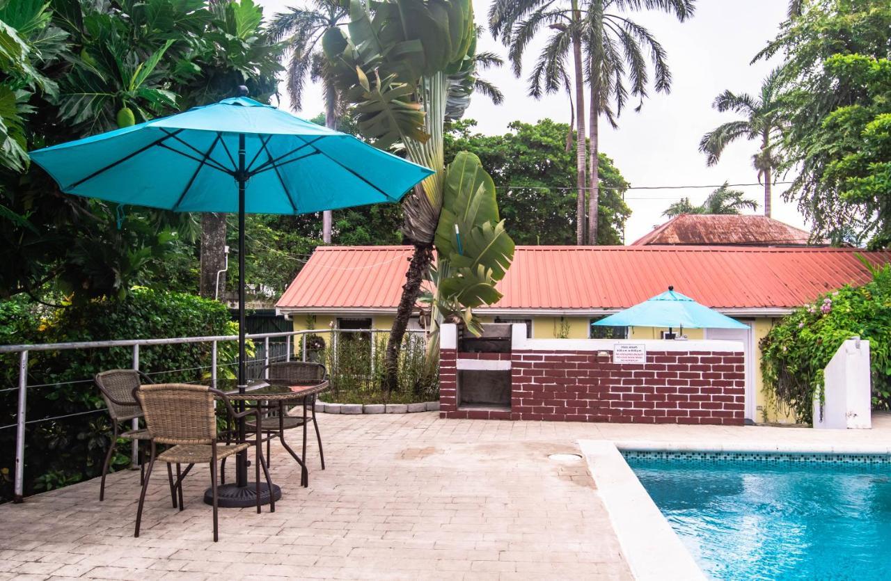 Harbour View Boutique Hotel & Yoga Retreat Belize City Eksteriør billede