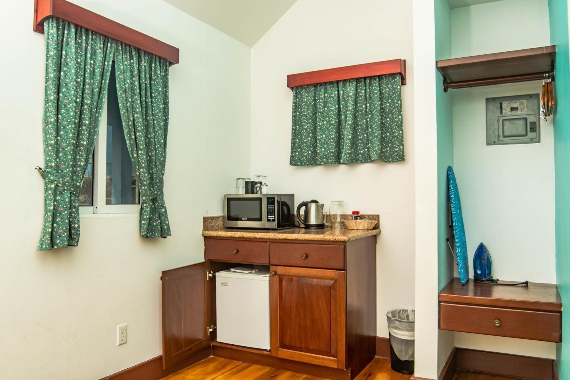 Harbour View Boutique Hotel & Yoga Retreat Belize City Værelse billede