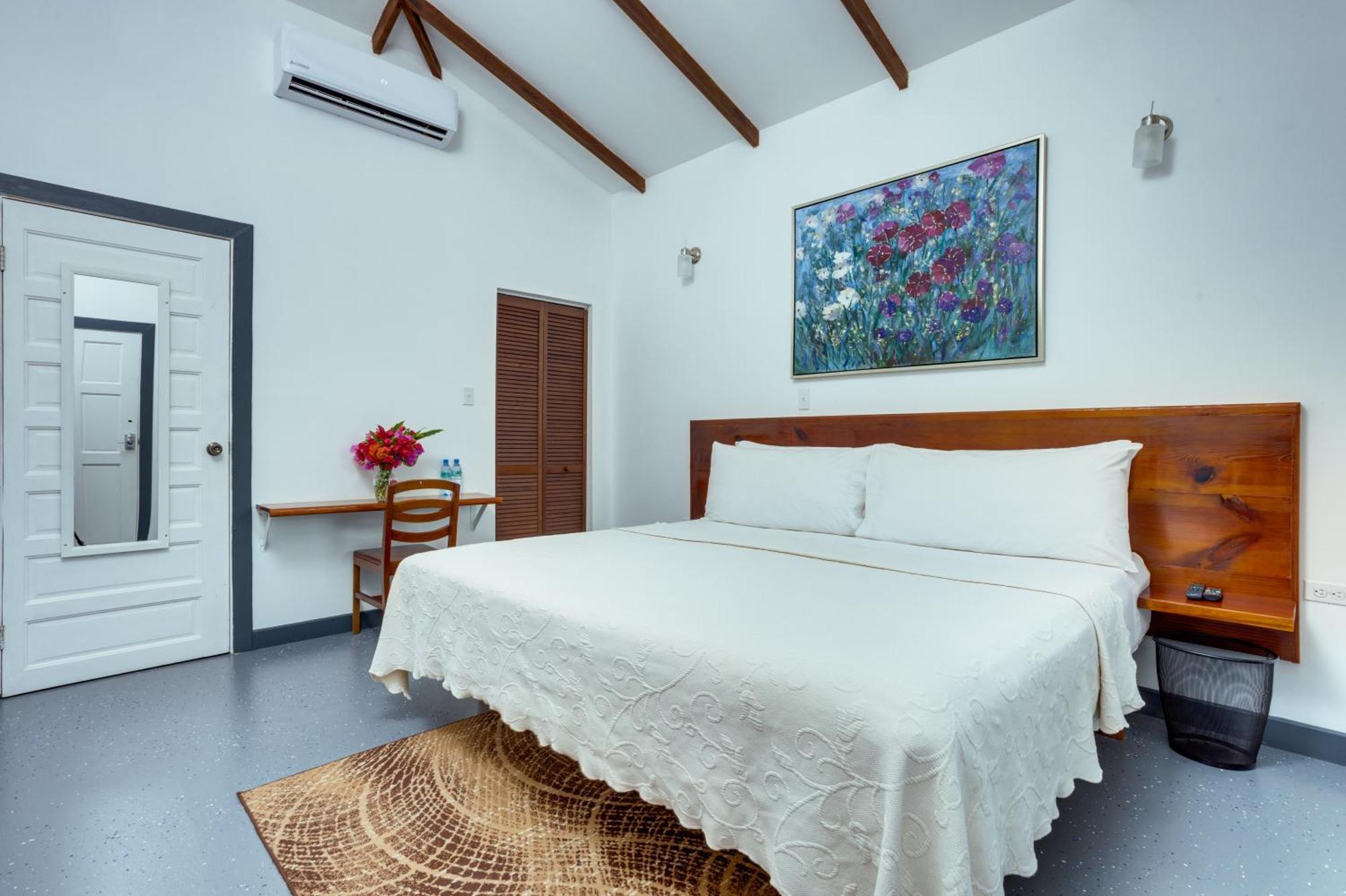 Harbour View Boutique Hotel & Yoga Retreat Belize City Værelse billede