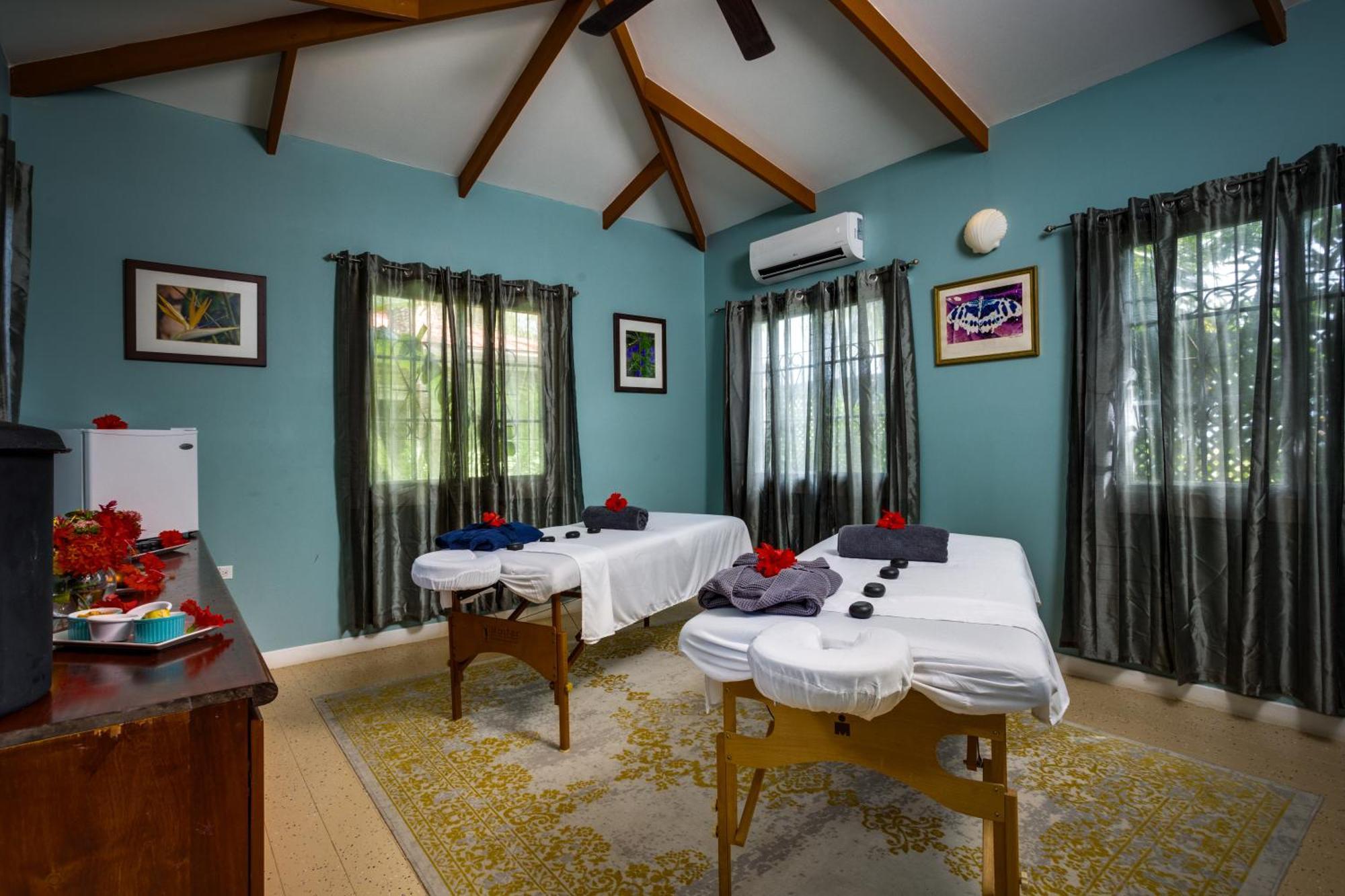 Harbour View Boutique Hotel & Yoga Retreat Belize City Eksteriør billede
